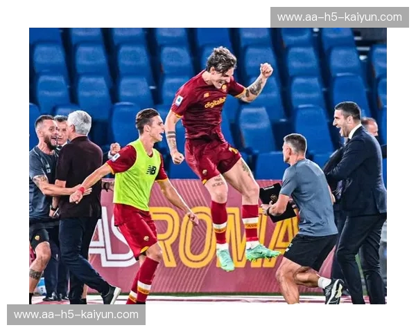 碧蓝与深红的博弈:恩波利与罗马的意甲生存与荣耀之战 碧蓝与深红的博弈:恩波利与罗马的意甲生存与荣耀之战